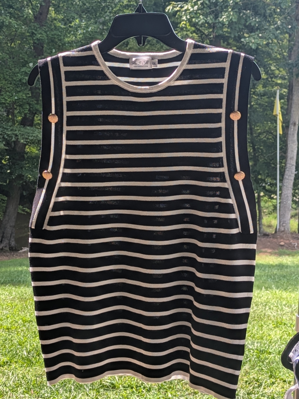 Gold-Button Black and White Striped Sleeveless Top XXL